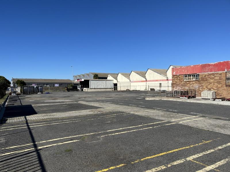 To Let commercial Property for Rent in Paarden Eiland Western Cape